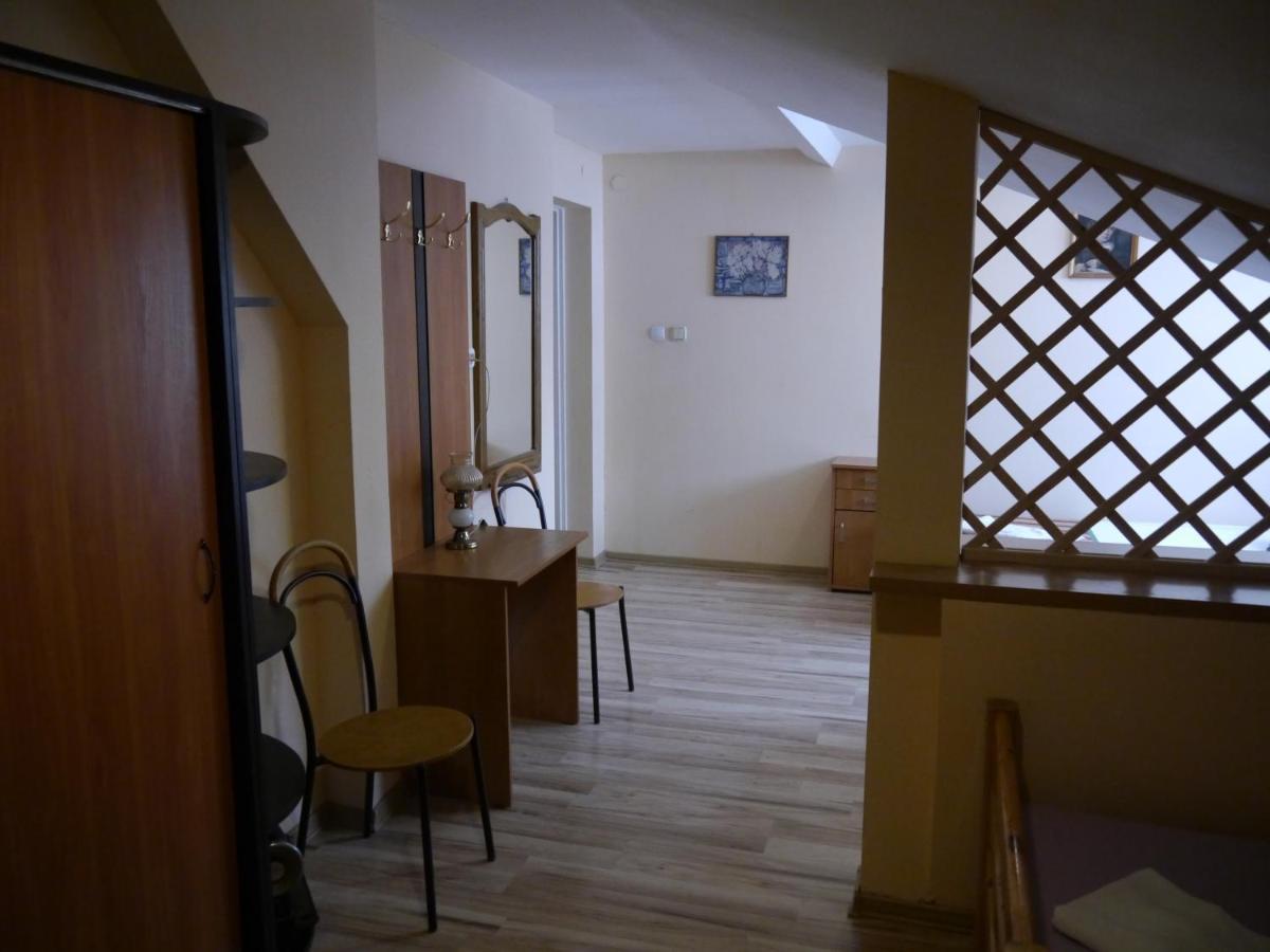 Brama Bieszczad Apartment Леско Екстериор снимка
