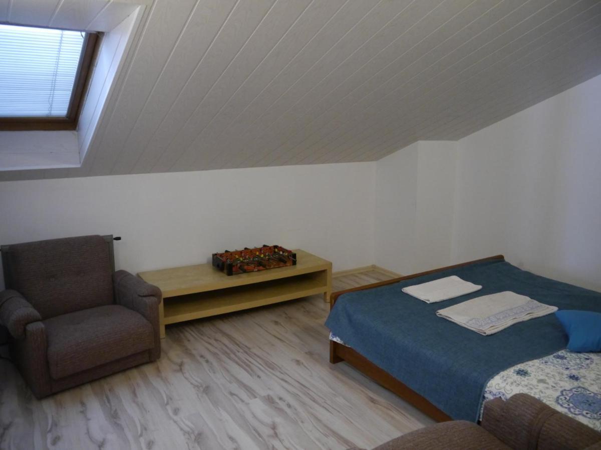 Brama Bieszczad Apartment Леско Екстериор снимка