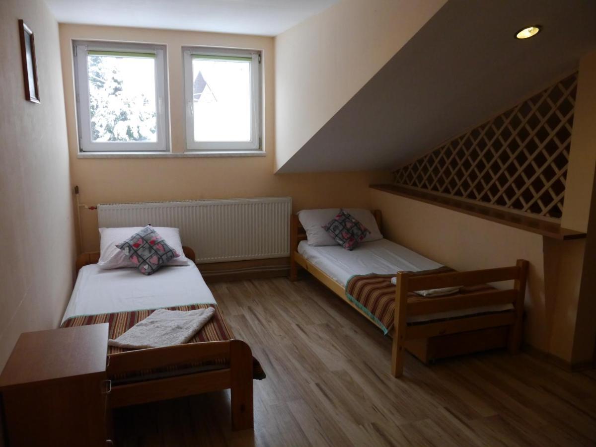 Brama Bieszczad Apartment Леско Екстериор снимка