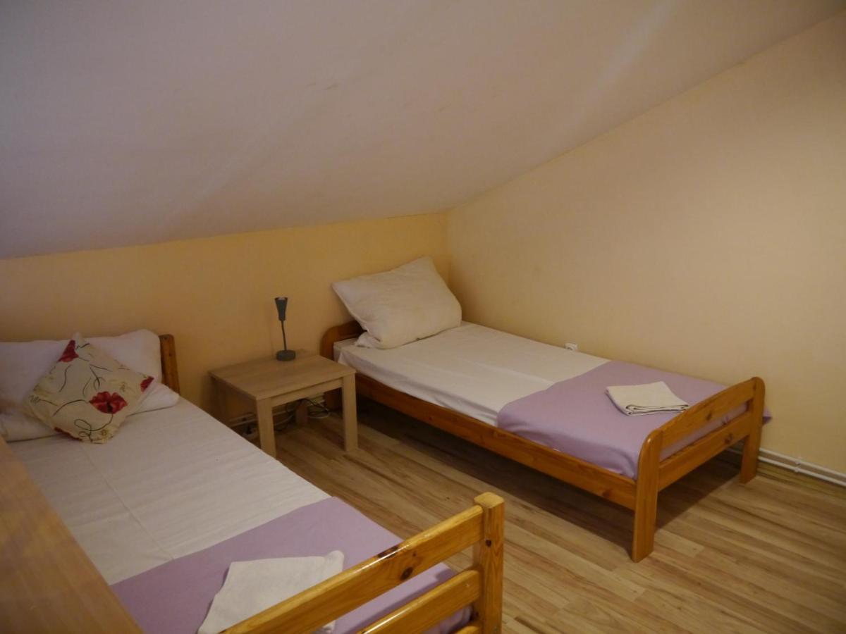 Brama Bieszczad Apartment Леско Екстериор снимка