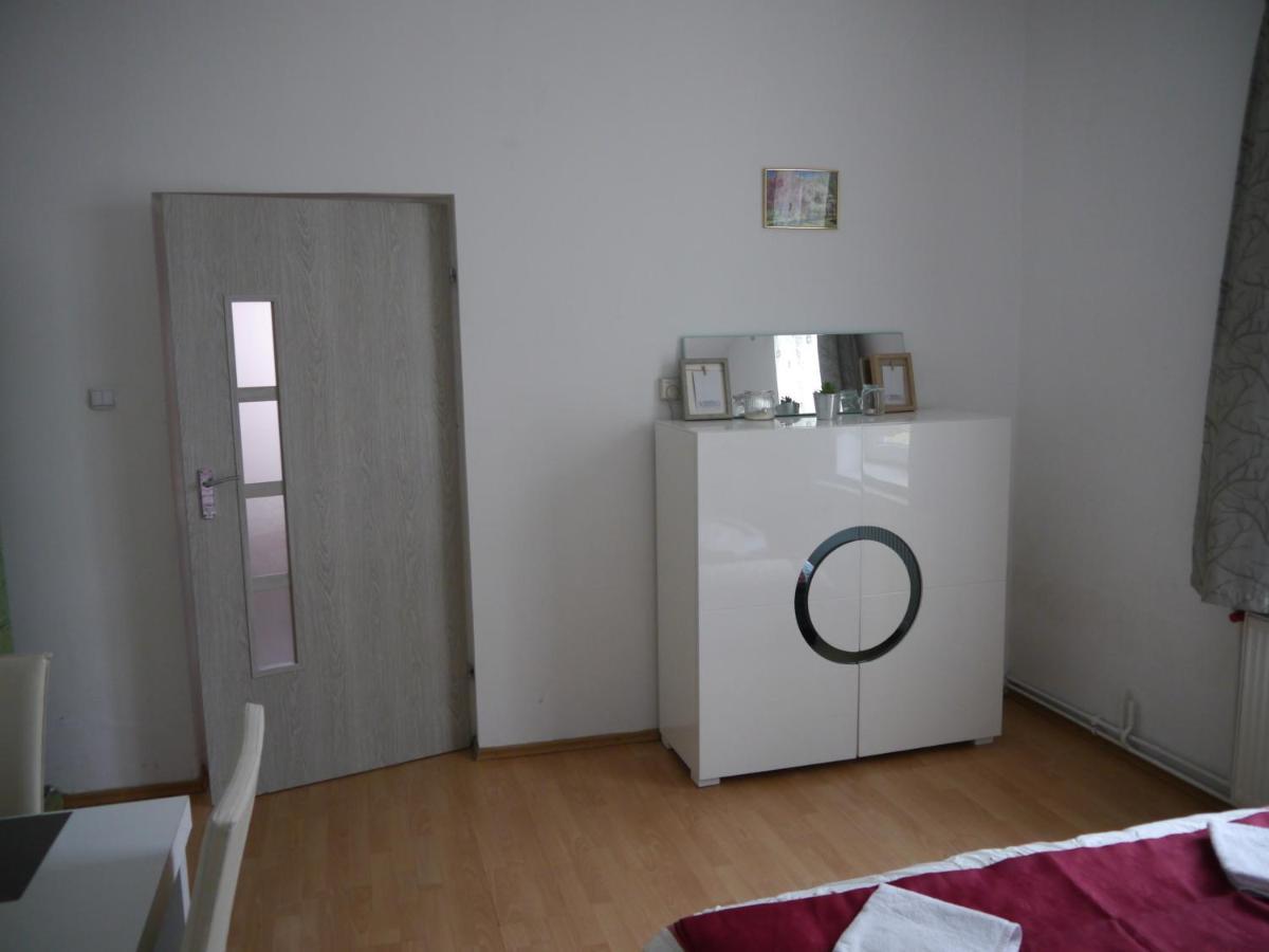 Brama Bieszczad Apartment Леско Екстериор снимка
