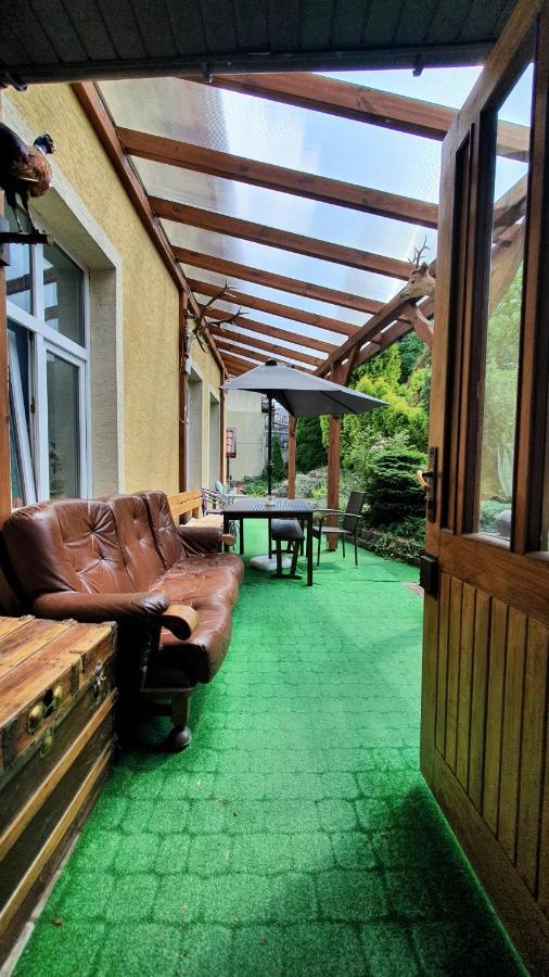 Brama Bieszczad Apartment Леско Екстериор снимка