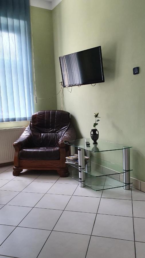 Brama Bieszczad Apartment Леско Екстериор снимка